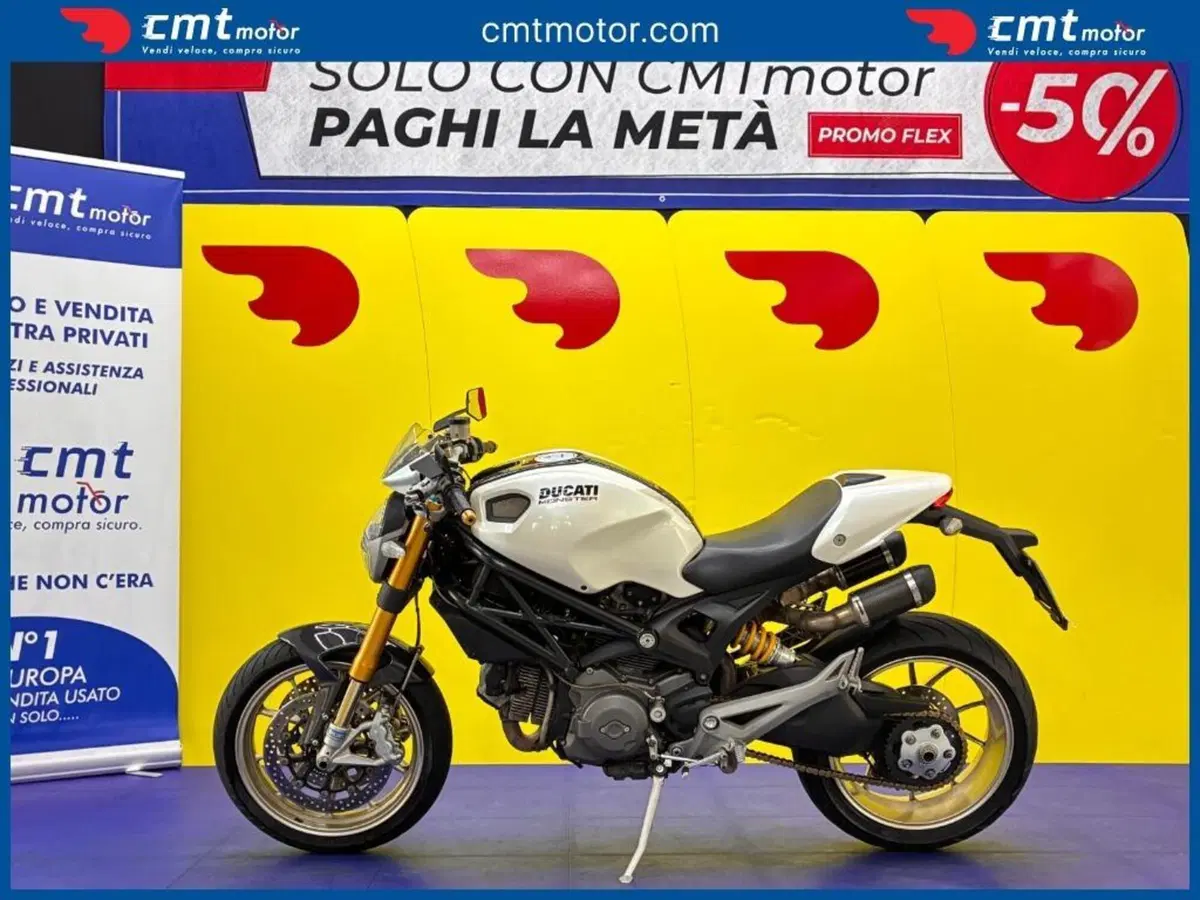 Ducati Monster 1100 S (2009-10) (4)