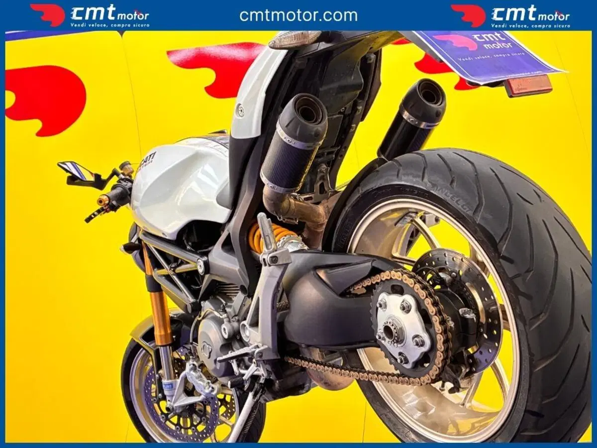 Ducati Monster 1100 S (2009-10) (14)