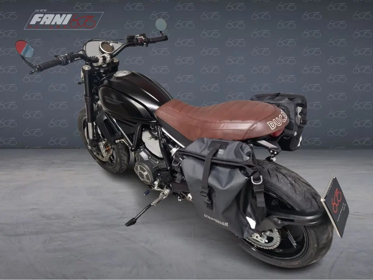 Ducati Scrambler 800 Icon (2017 - 20) (4)