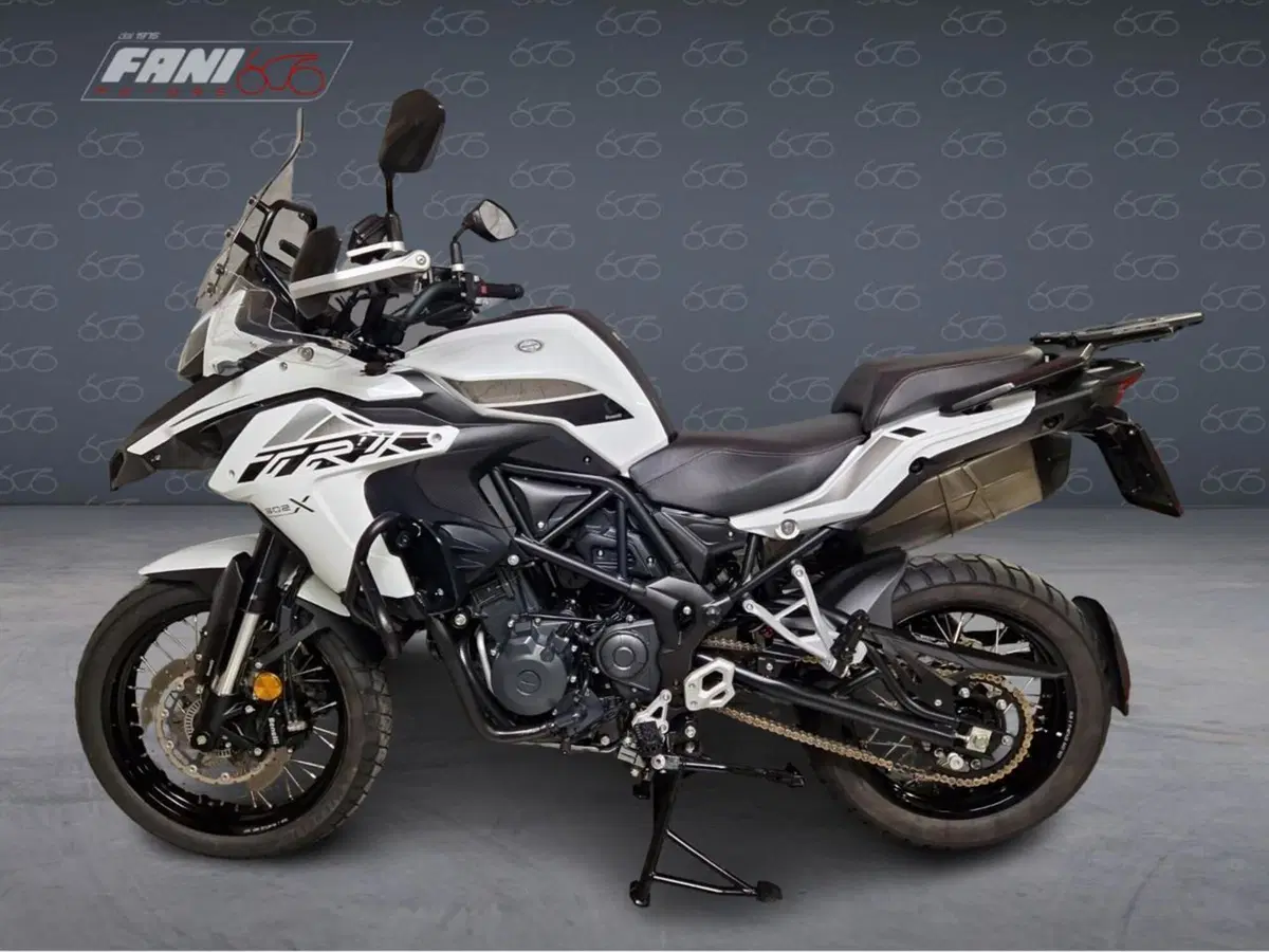 Benelli TRK 502X (2021 - 26) (3)