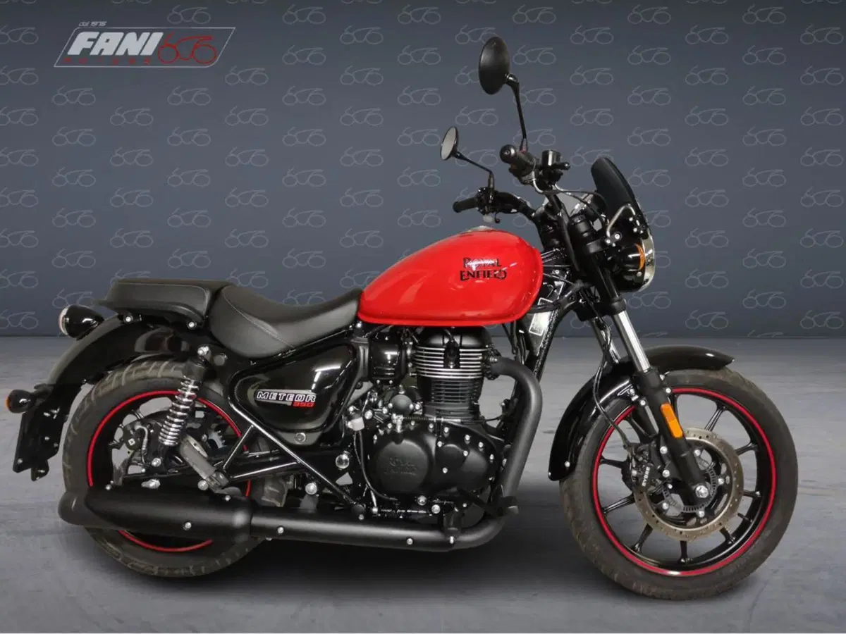 Royal Enfield Meteor 350 (2021 - 26)