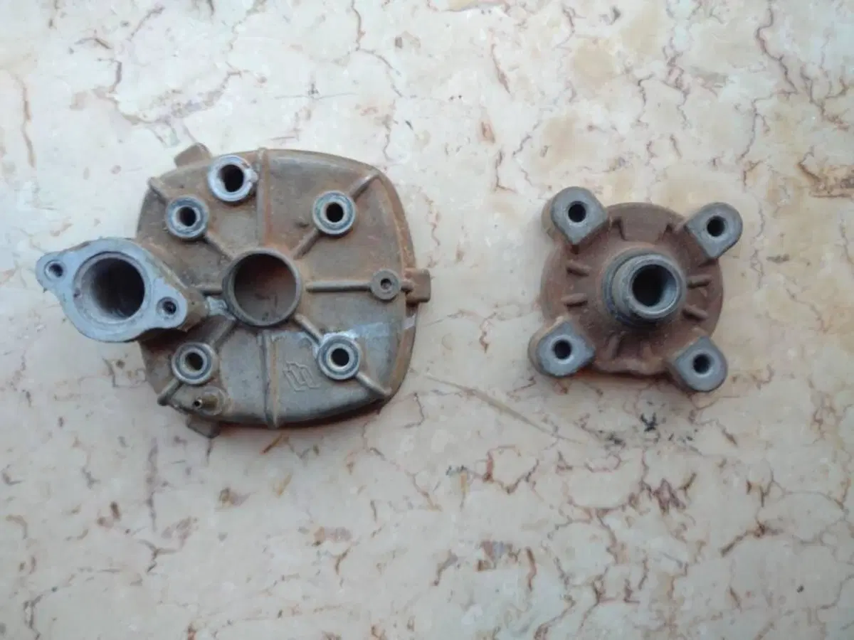 Ricambi Usati Originali Piaggio NTT 50 - Carene e (3)