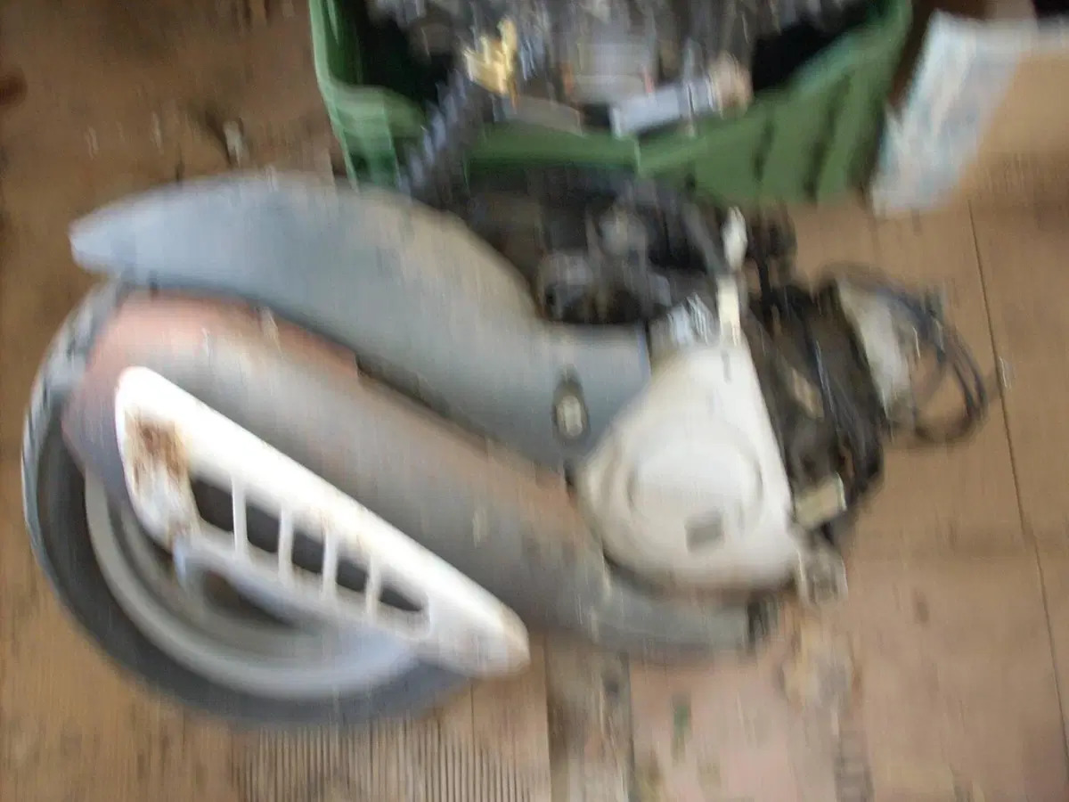 Ricambi Usati Originali Gilera Runner 180 (FXR 2T (19)