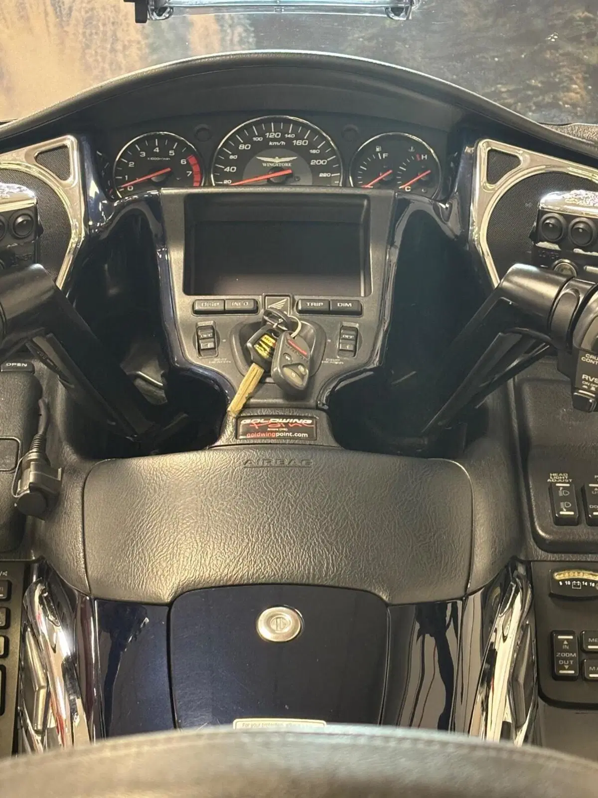Honda GL 1800 Gold Wing (2007 - 11) (9)