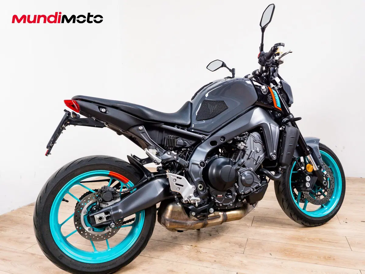 Yamaha MT-09 (2024 - 26) (3)