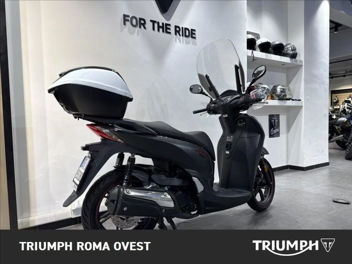 Honda SH 300 i Sport ABS (2018 - 20) (6)