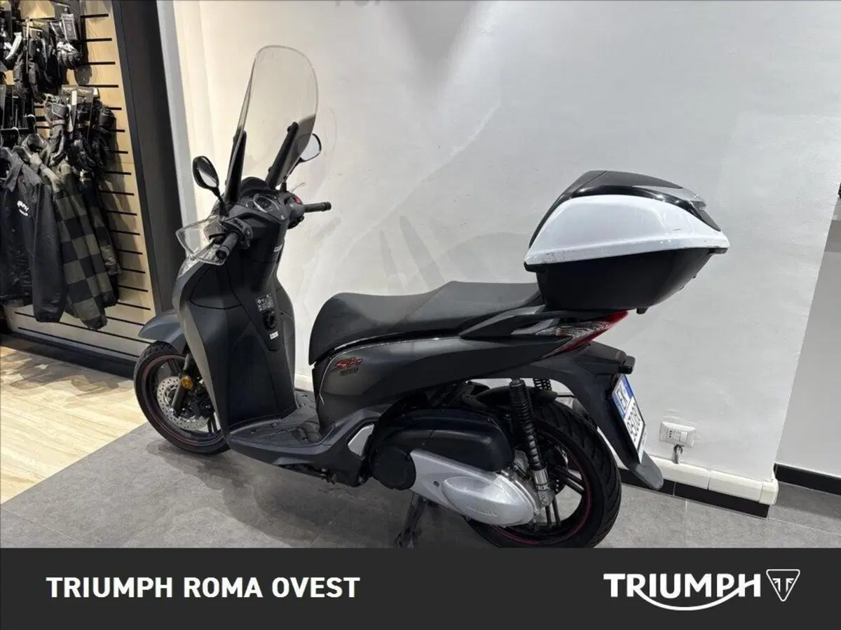 Honda SH 300 i Sport ABS (2018 - 20) (8)