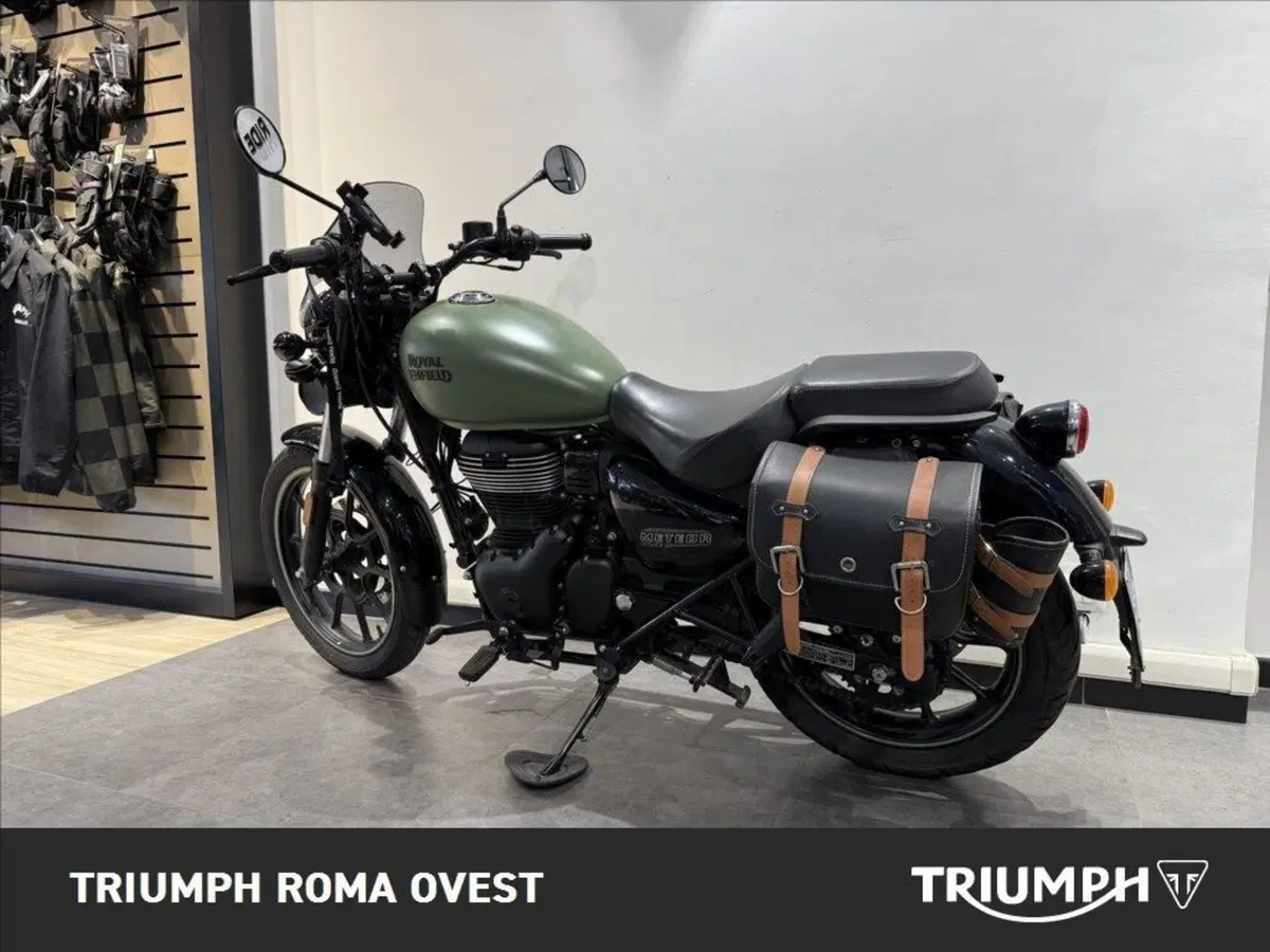 Royal Enfield Meteor 350 Aurora (2024 - 26) (4)