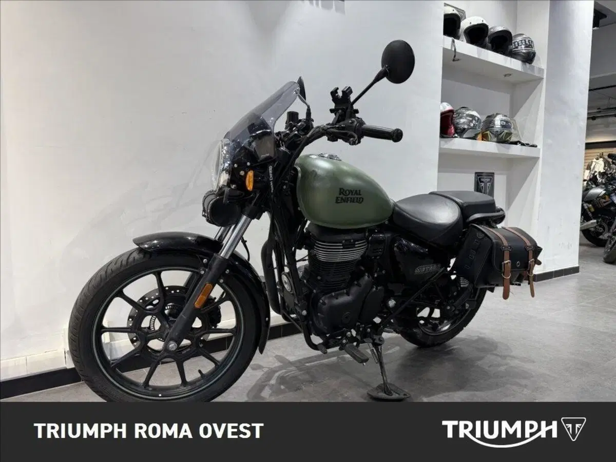 Royal Enfield Meteor 350 Aurora (2024 - 26) (6)