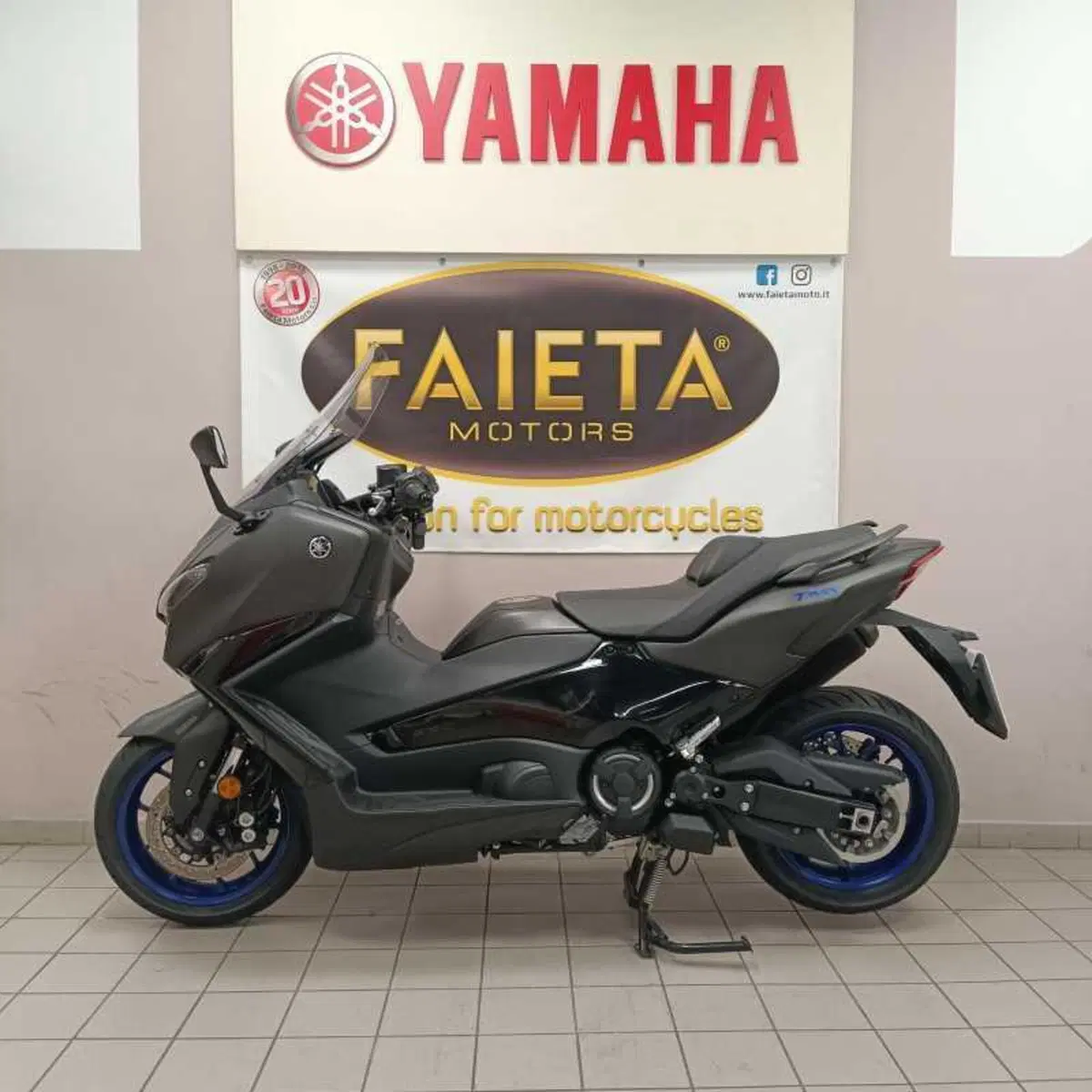 Yamaha T-Max 560 (2025 - 26)