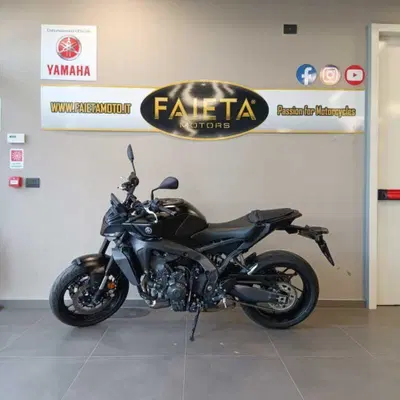 Yamaha MT-09 (2024 - 26) usata