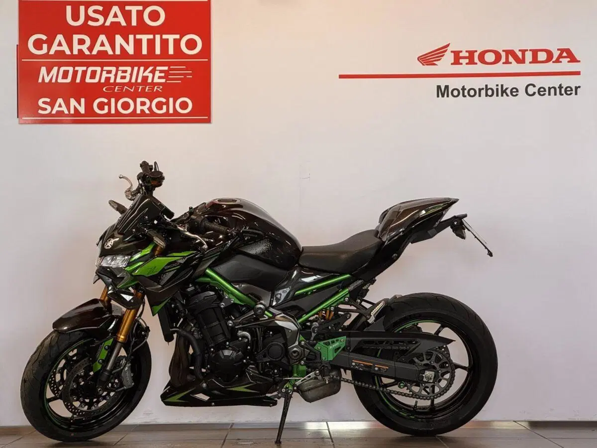 Kawasaki Z 900 SE (2022 - 24) (3)