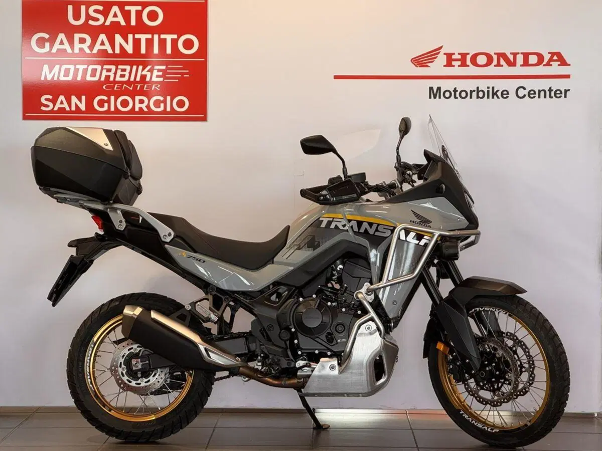 Honda Transalp XL750 (2025)