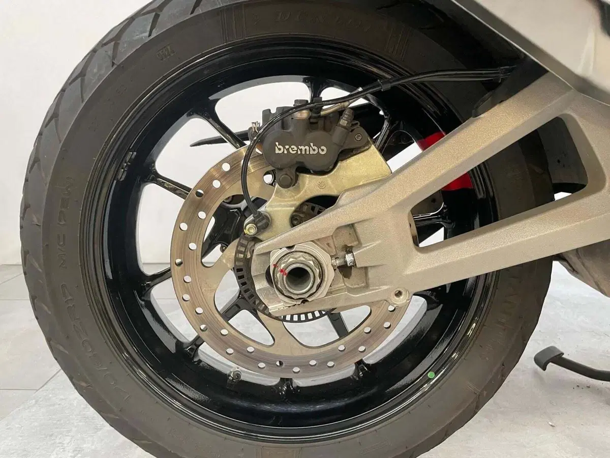 Ducati Multistrada V4 S (2021 - 24) (13)