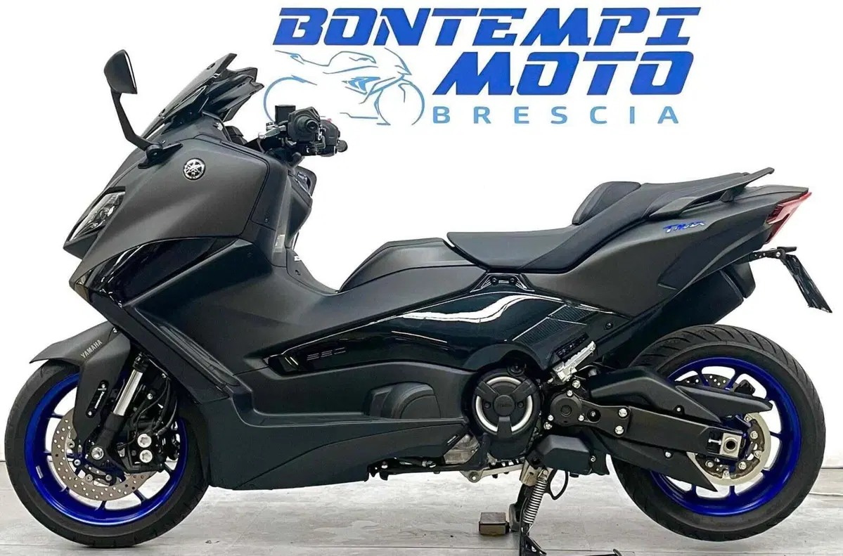 Yamaha T-Max 560 (2022 - 24) (2)