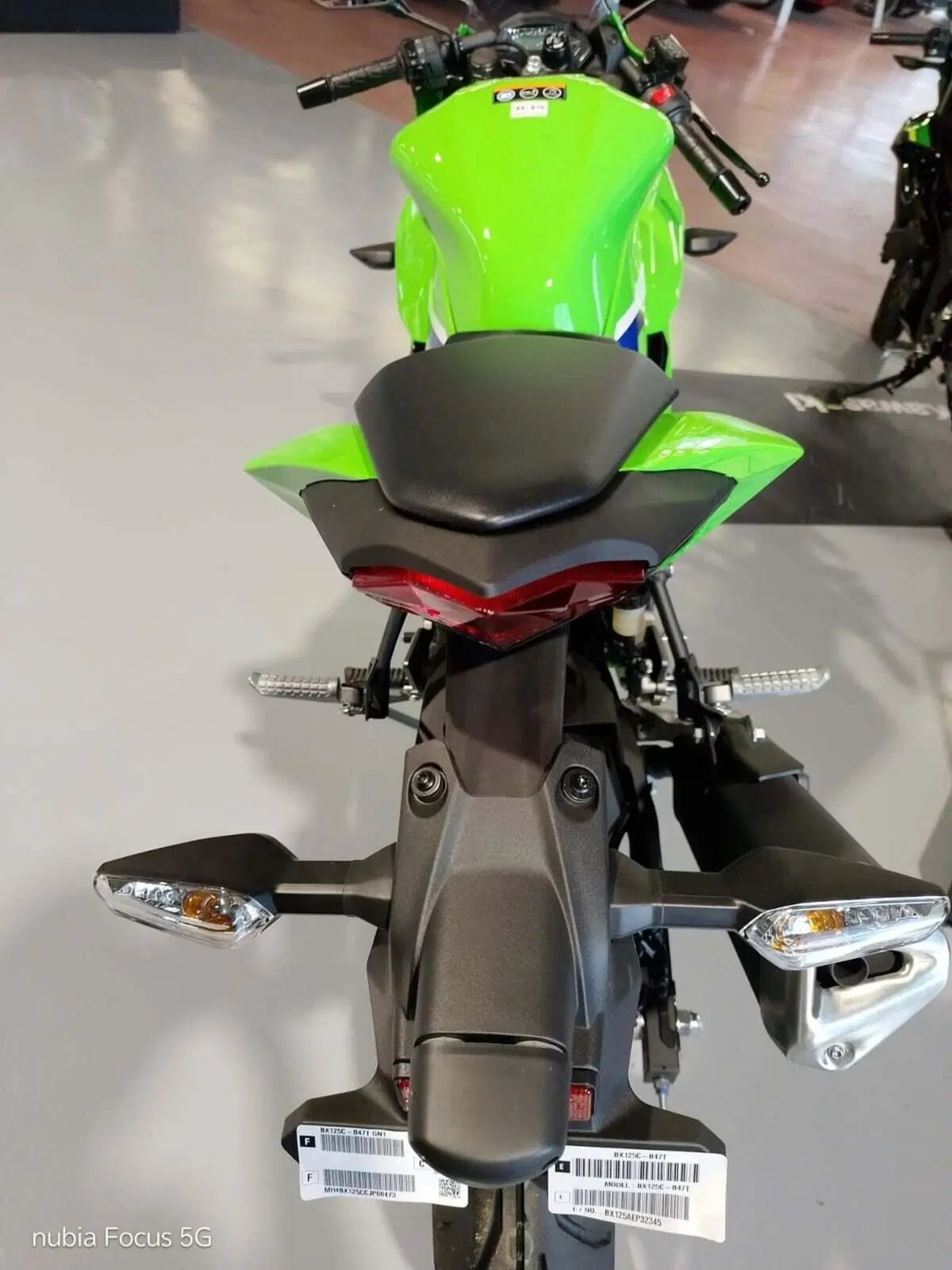 Kawasaki Ninja 125 (2025 - 26) (2)