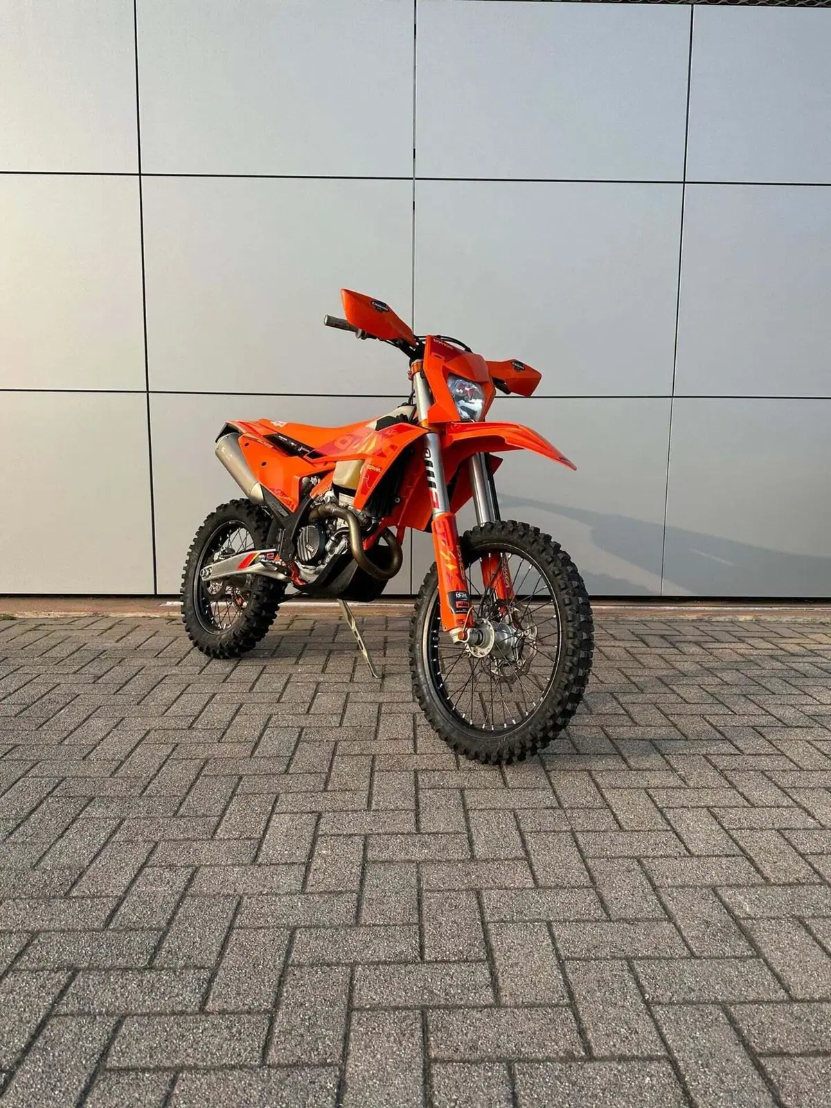 KTM 250 EXC-F Six Days (2025) (4)