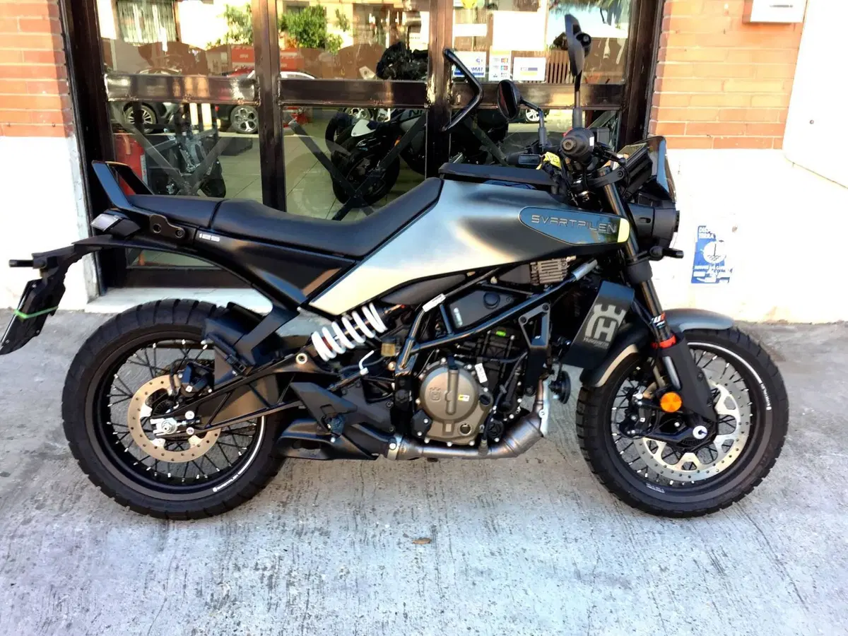 Husqvarna Svartpilen 125 (2024 - 26)