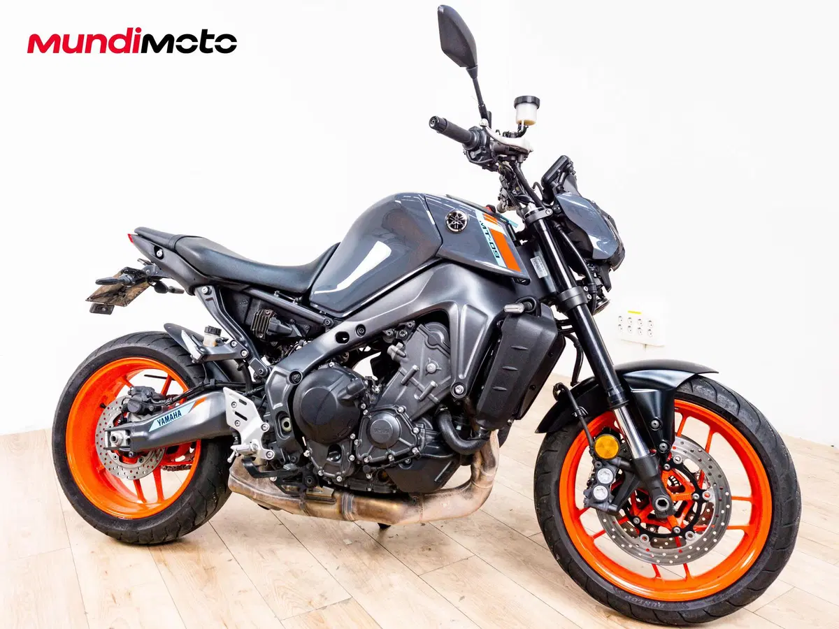 Yamaha MT-09 (2021 - 23) (2)