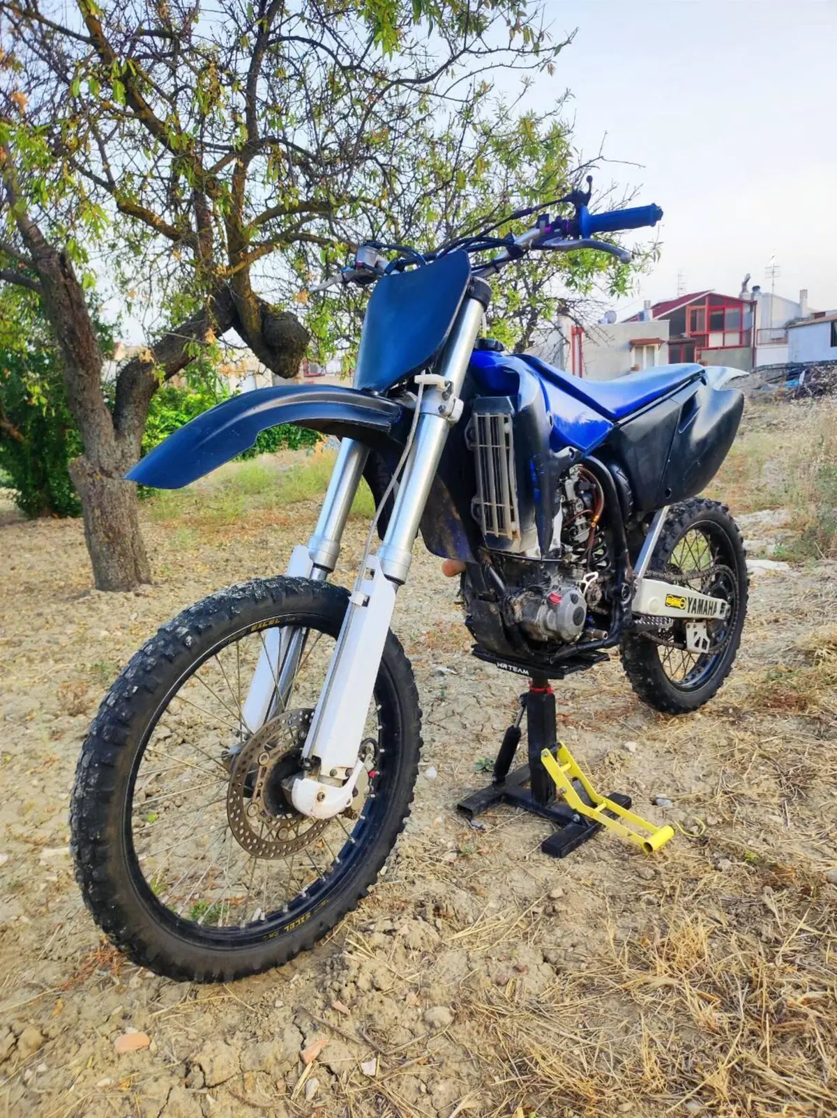 Yamaha YZ 250 F (2005) (2)