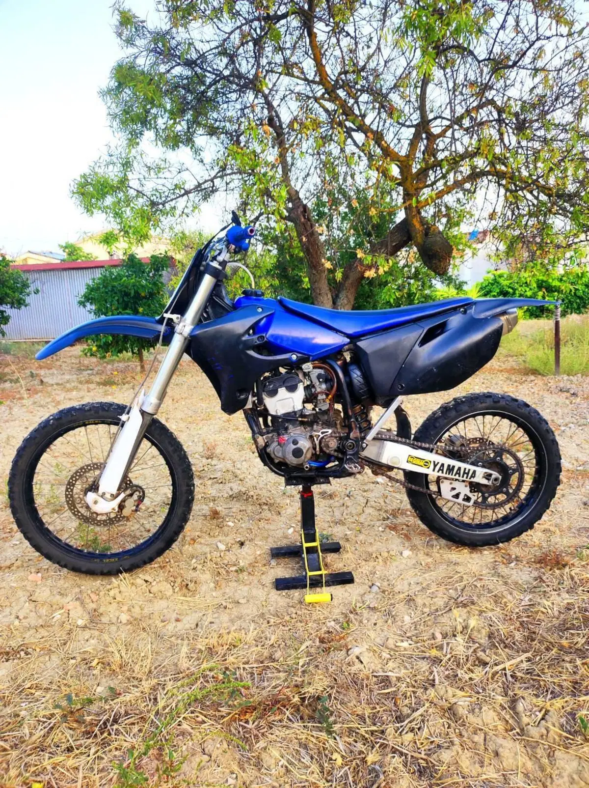 Yamaha YZ 250 F (2005) (4)