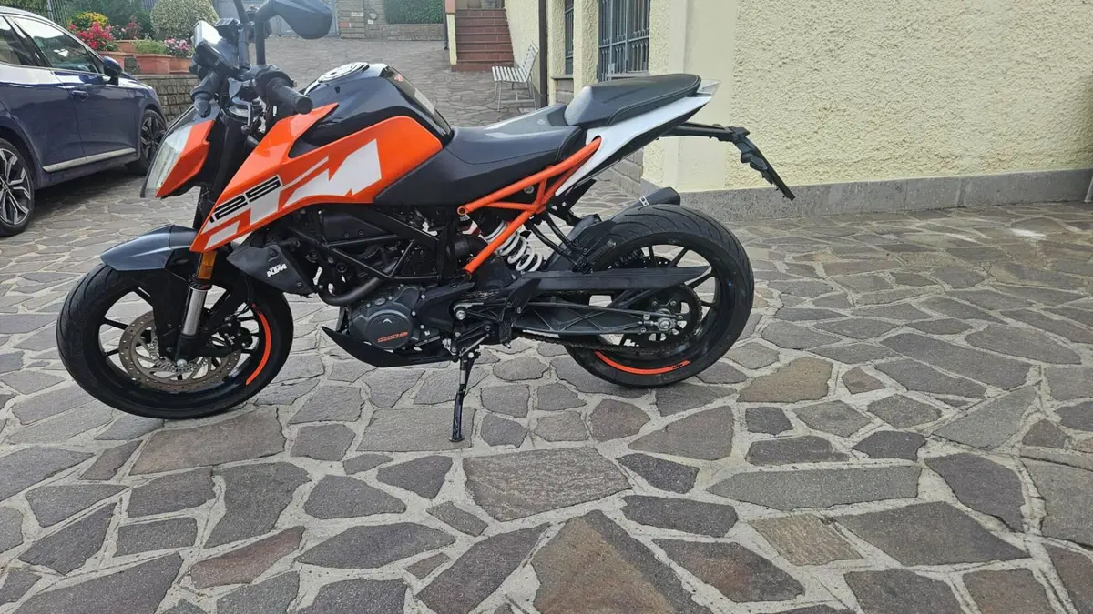 KTM 125 Duke ABS (2017 - 20) (2)
