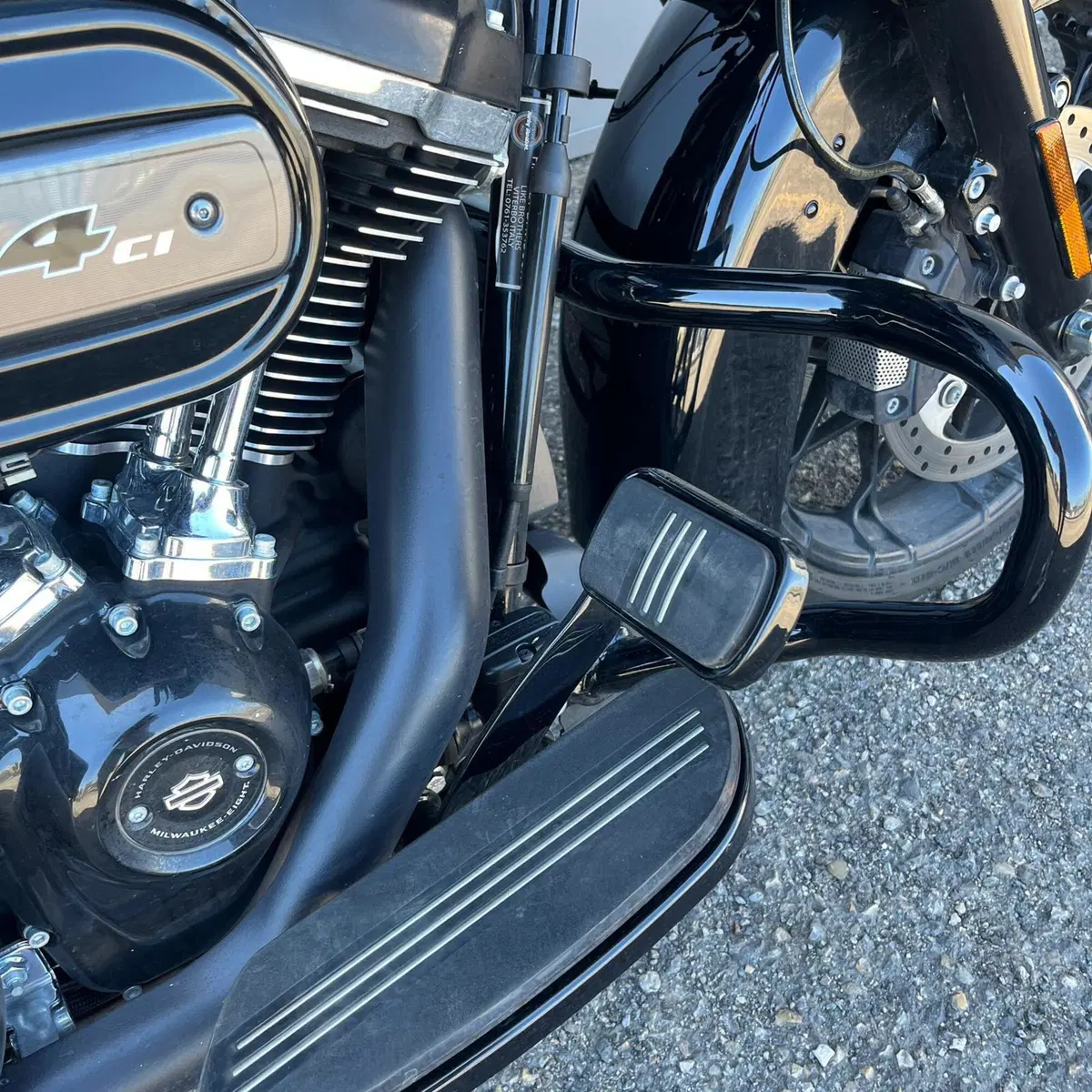 Harley-Davidson Street Glide Special (2021 - 23) (9)