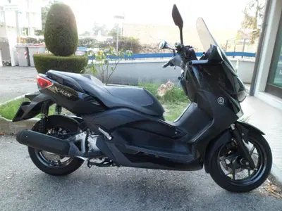 Yamaha X-Max 250 (2014 - 16) usata