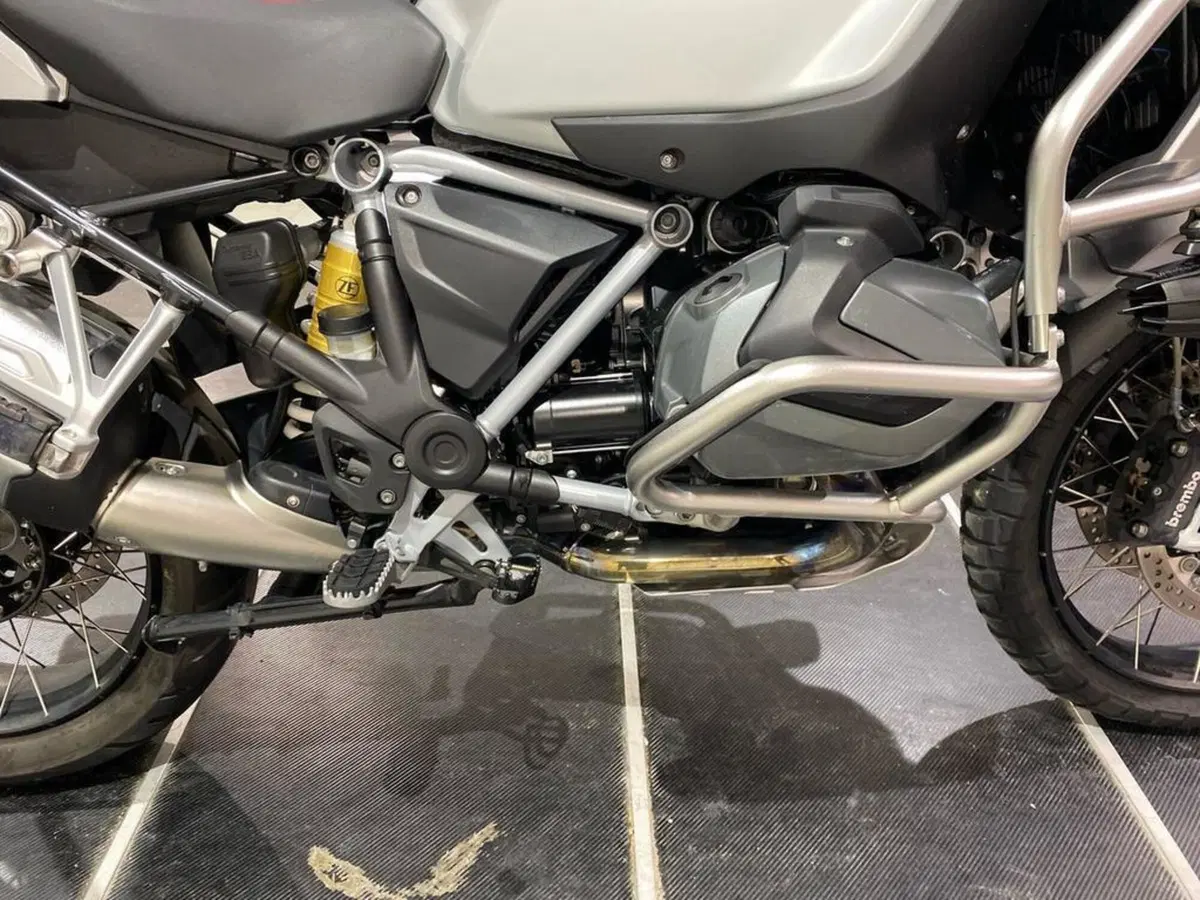 Bmw R 1250 GS Adventure (2021 - 24) (12)