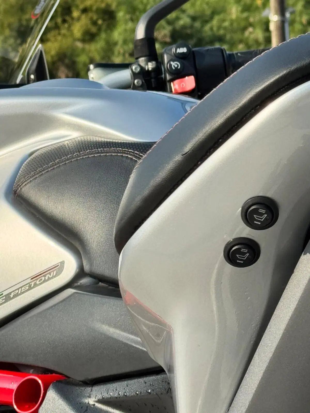 MV Agusta Turismo Veloce 800 (2014 - 16) (9)