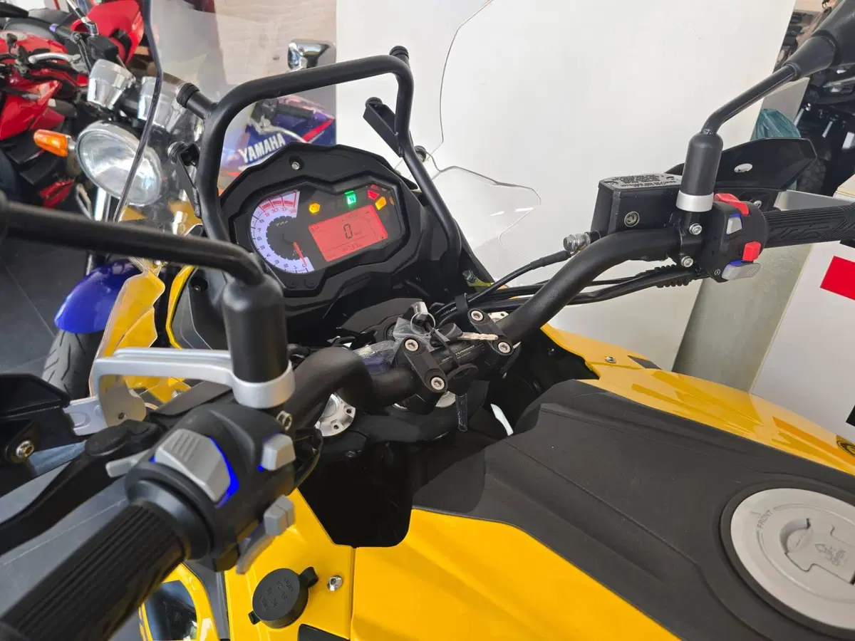 Benelli TRK 502X (2021 - 26) (9)