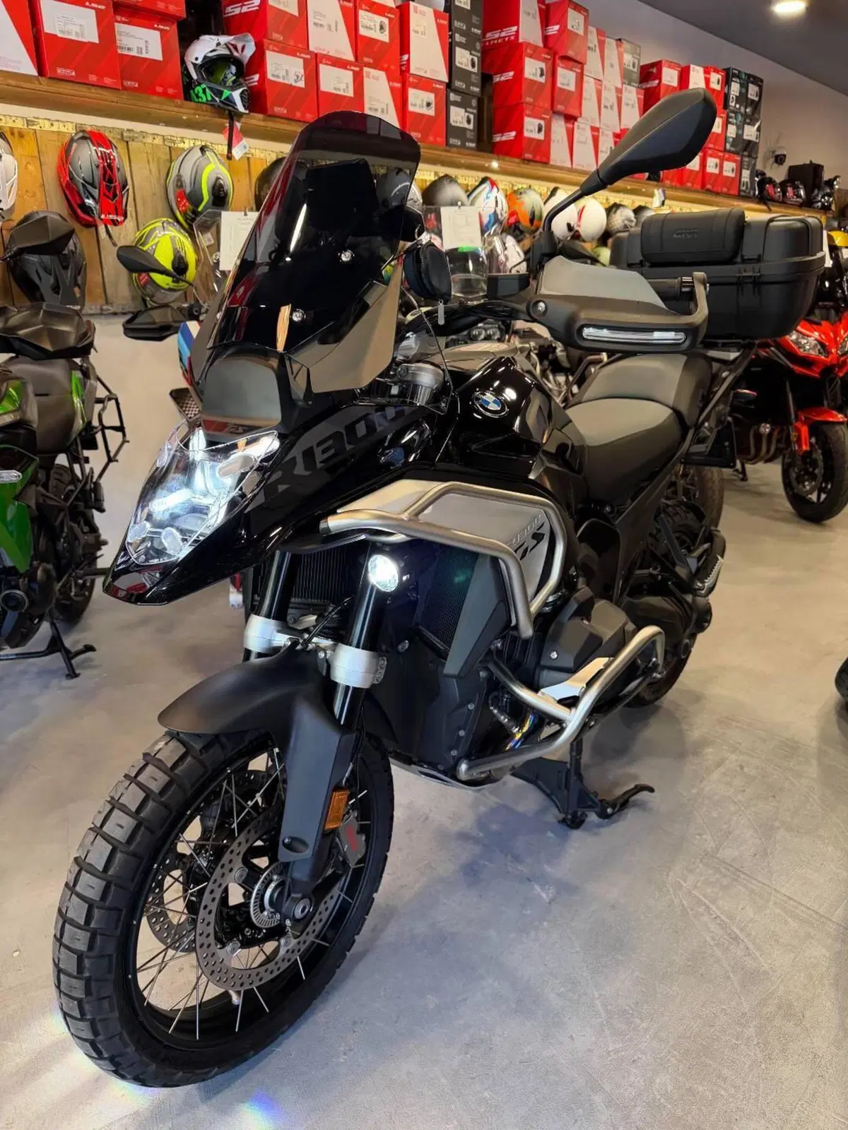 Bmw R 1300 GS Triple Black (2023 - 26) (3)