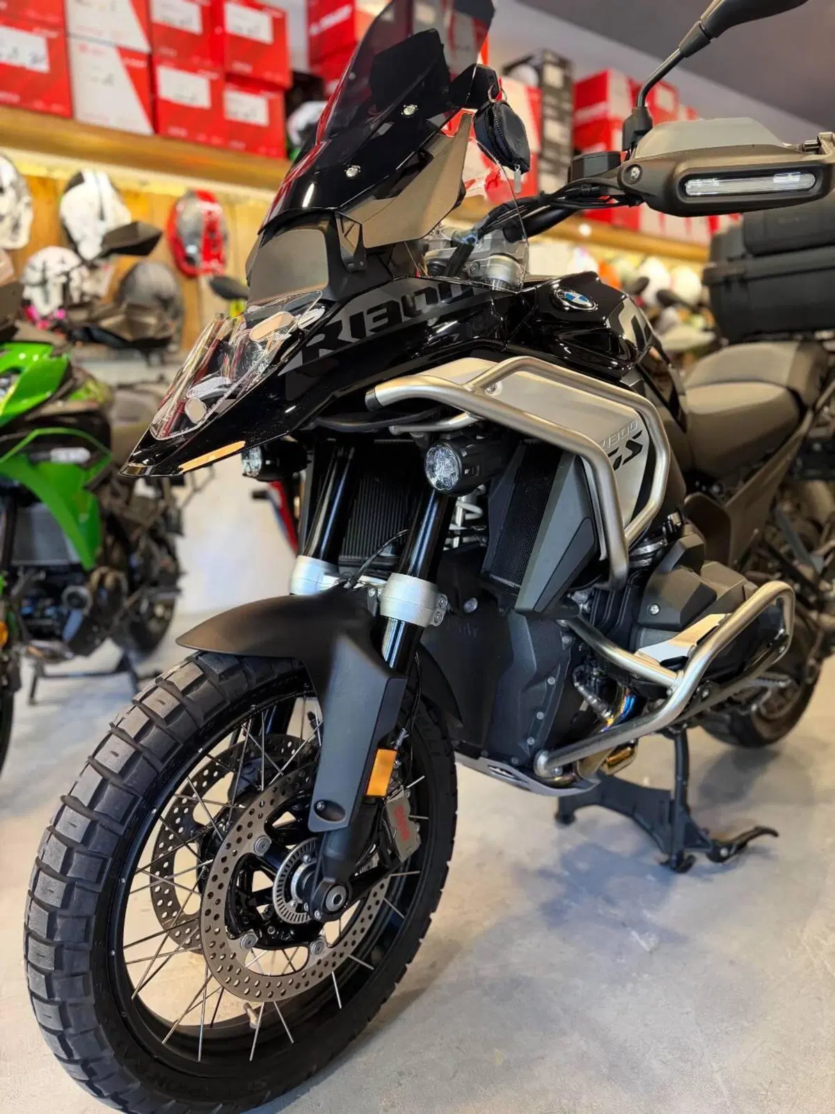 Bmw R 1300 GS Triple Black (2023 - 26) (8)