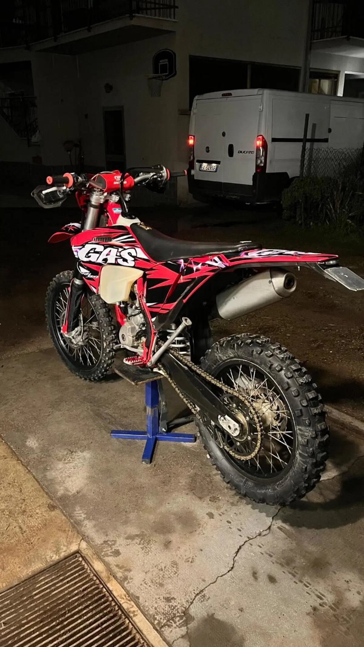 GASGAS EC 250 F (2022) (5)