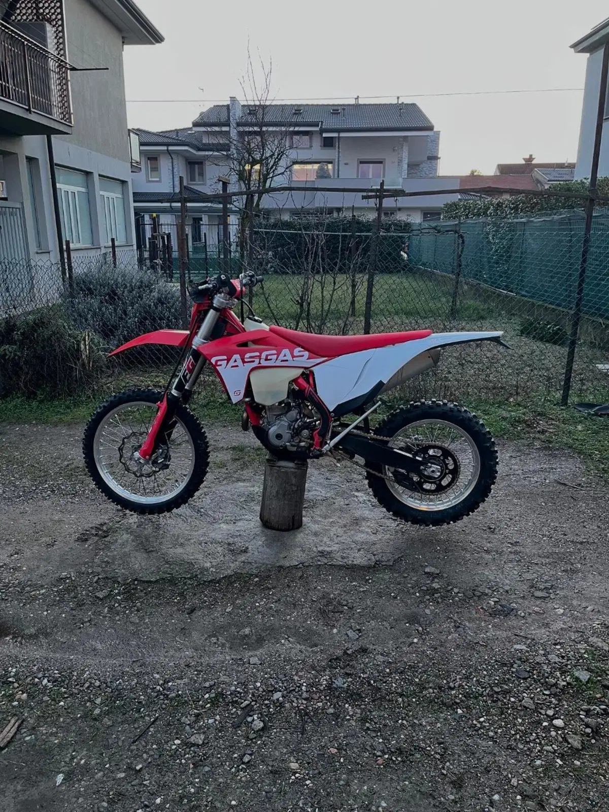GASGAS EC 250 F (2022) (8)