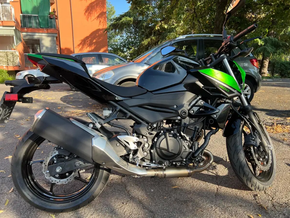 Kawasaki Z 400 (2023) (3)
