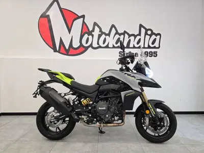 Benelli TRK 902 Stradale (2026) nuova