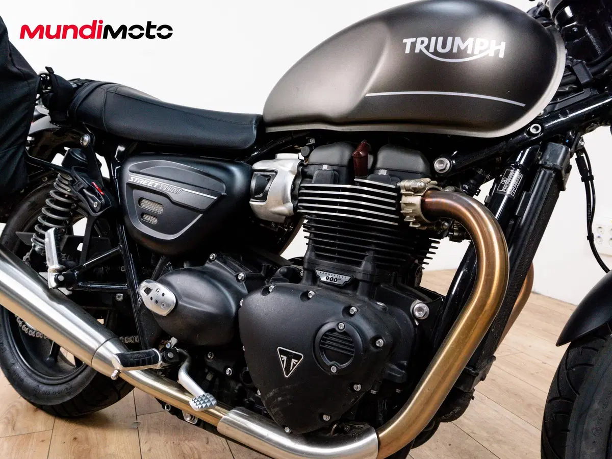 Triumph Street Twin 900 (2017 - 18) (5)