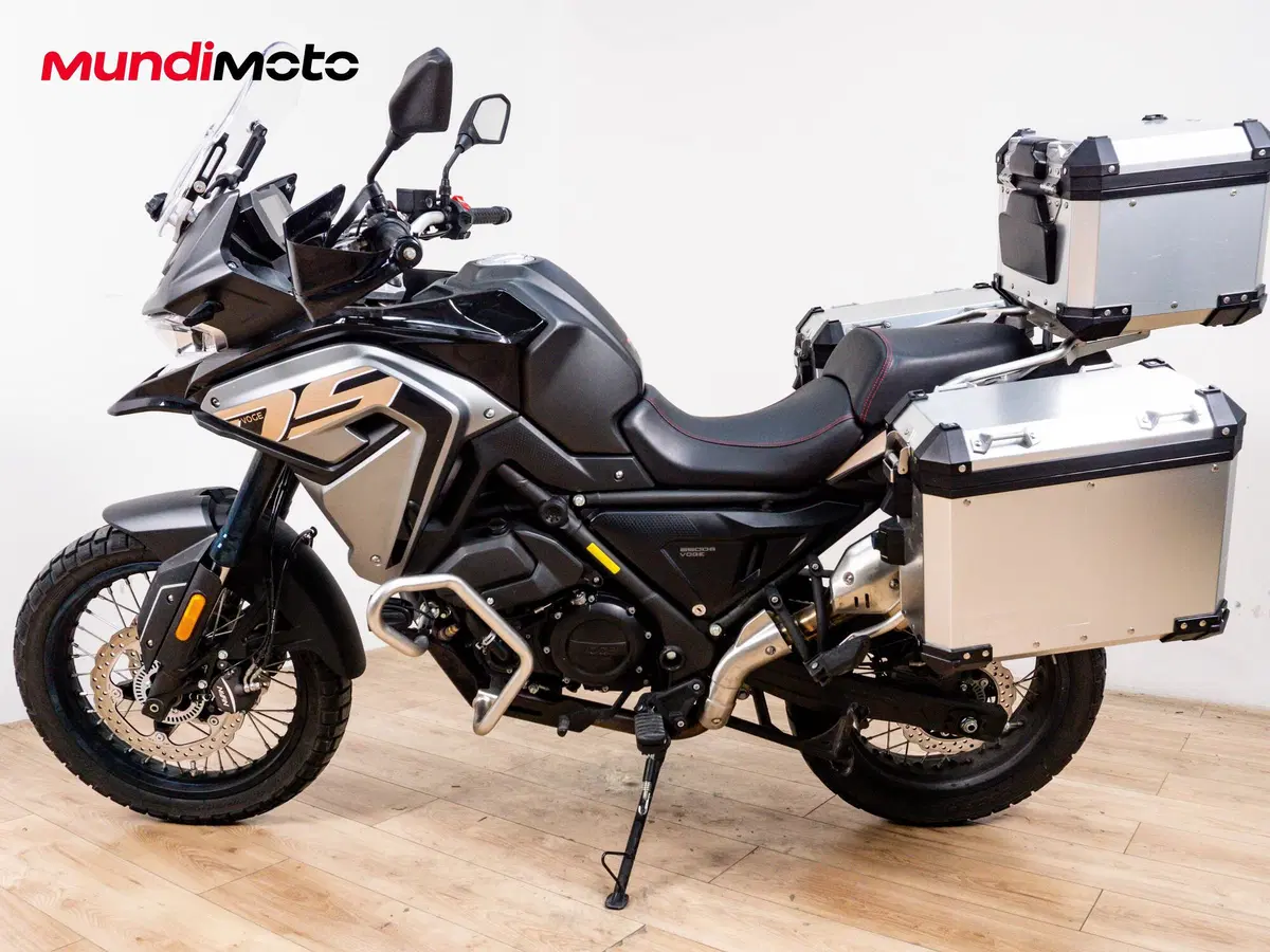 Voge Valico 650DSX (2021 - 24) (6)