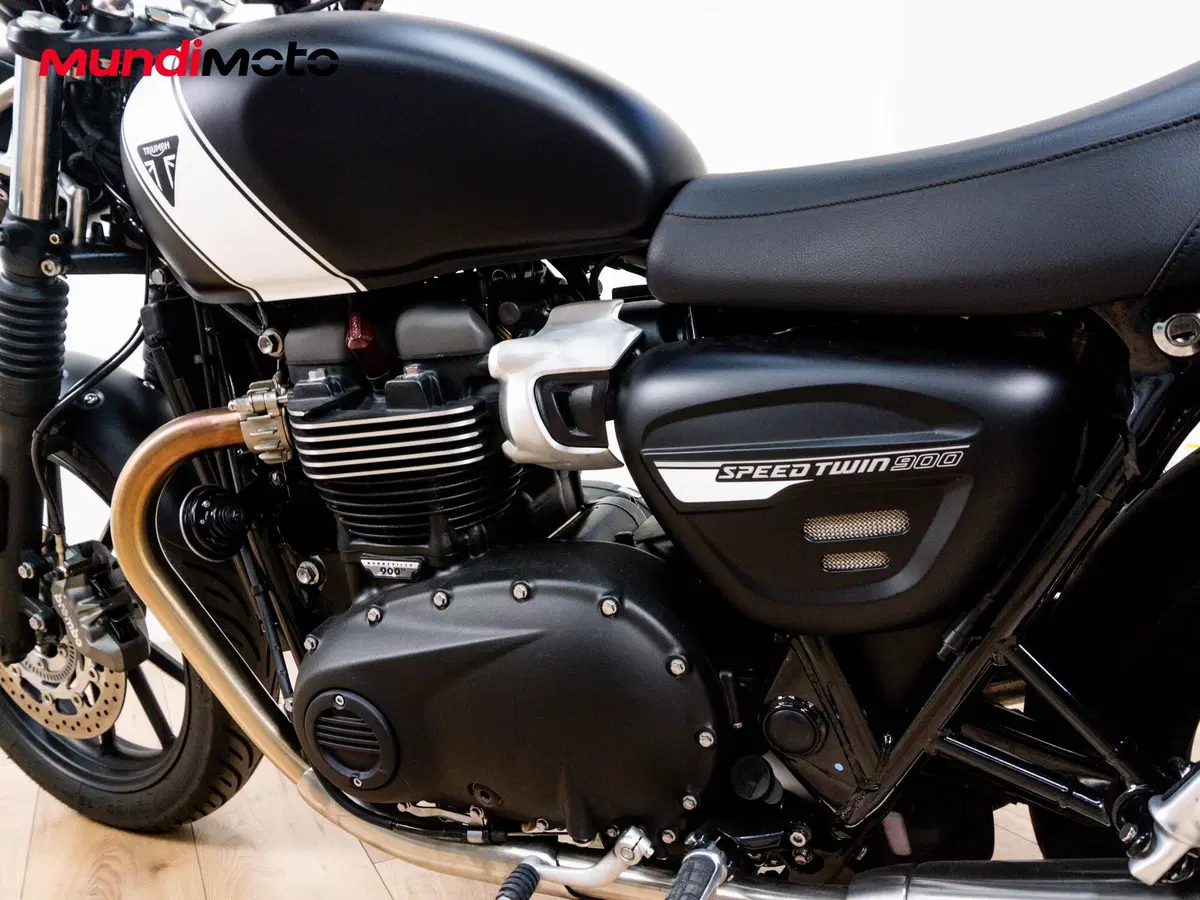 Triumph Speed Twin 900 (2025 - 26) (10)