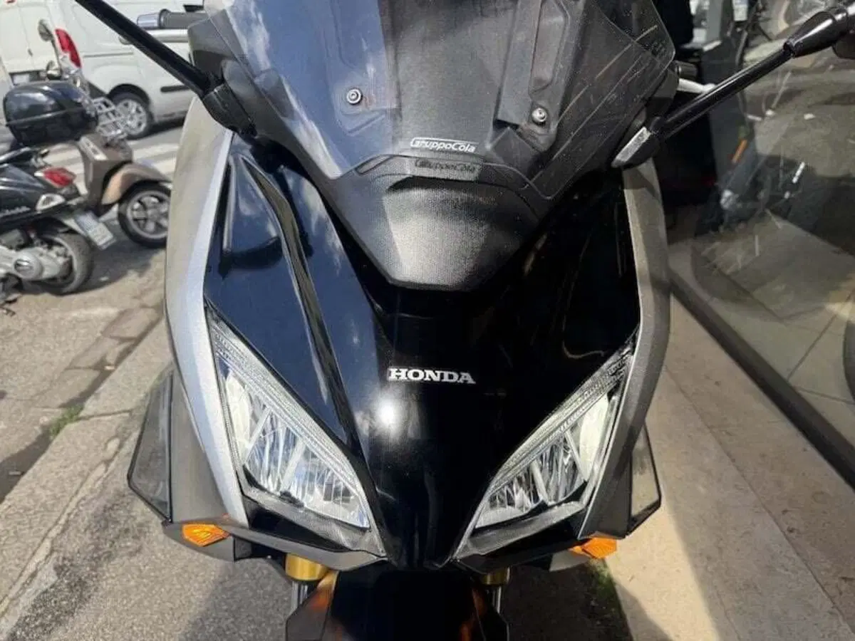 Honda Forza 750 DCT (2021 - 24) (20)