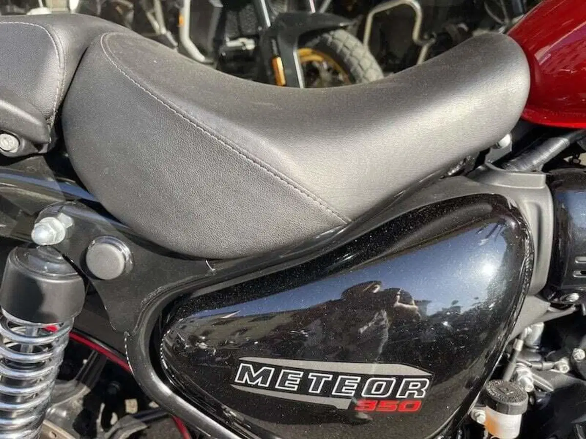 Royal Enfield Meteor 350 (2021 - 26) (4)