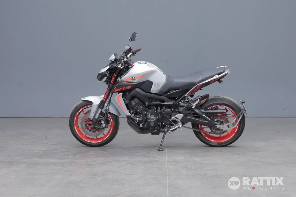 Yamaha MT-09 (2017 - 20) (3)