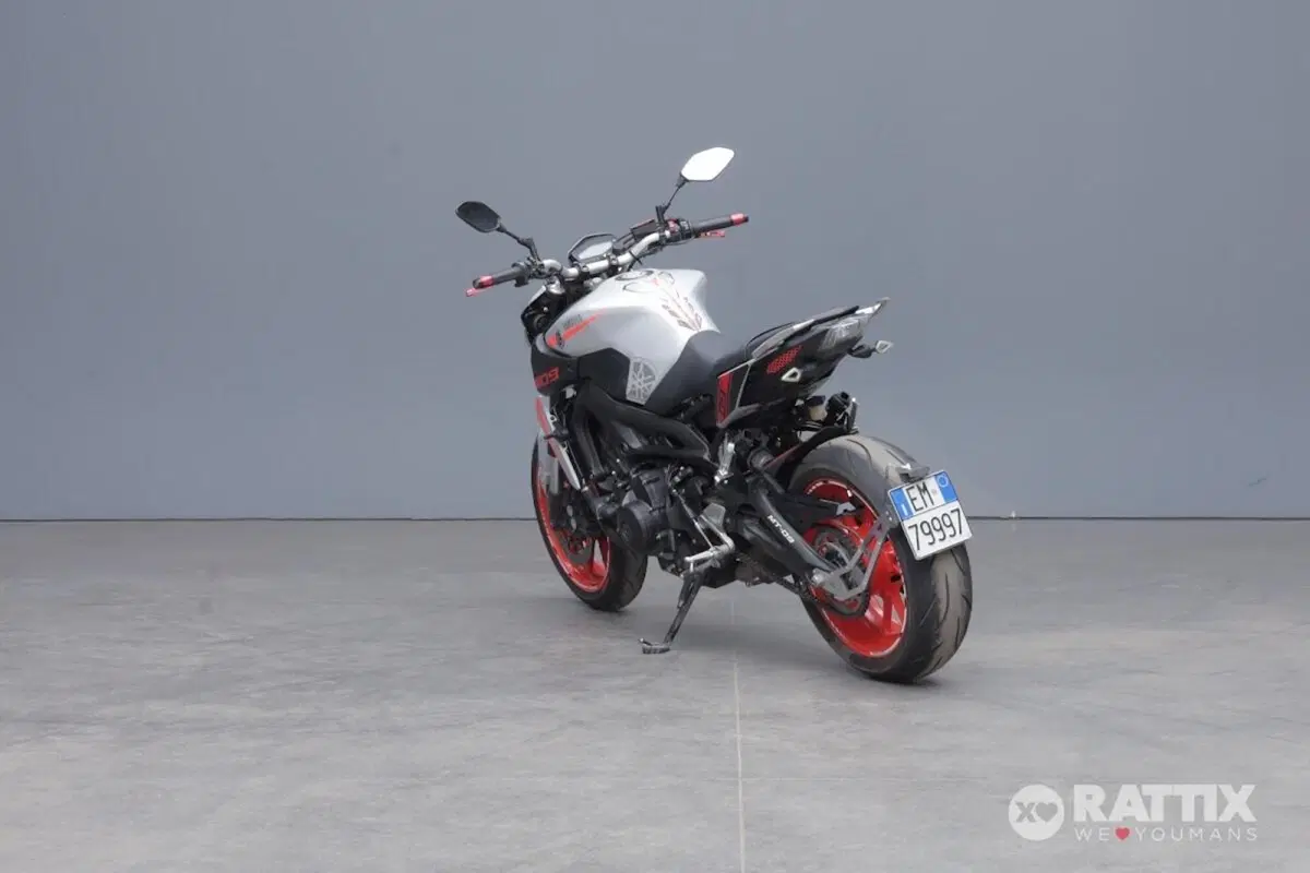 Yamaha MT-09 (2017 - 20) (5)
