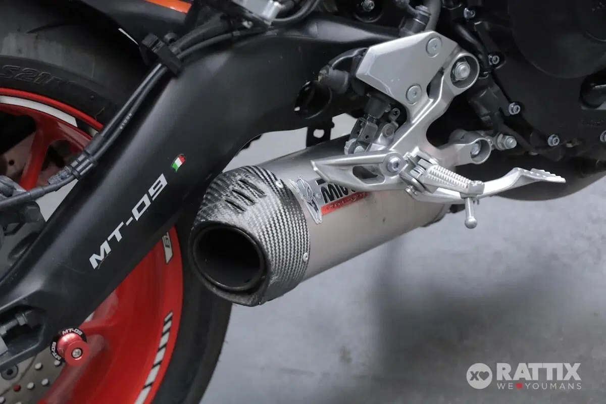 Yamaha MT-09 (2017 - 20) (7)