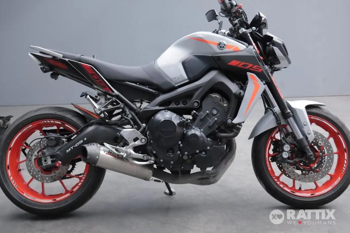 Yamaha MT-09 (2017 - 20) (8)