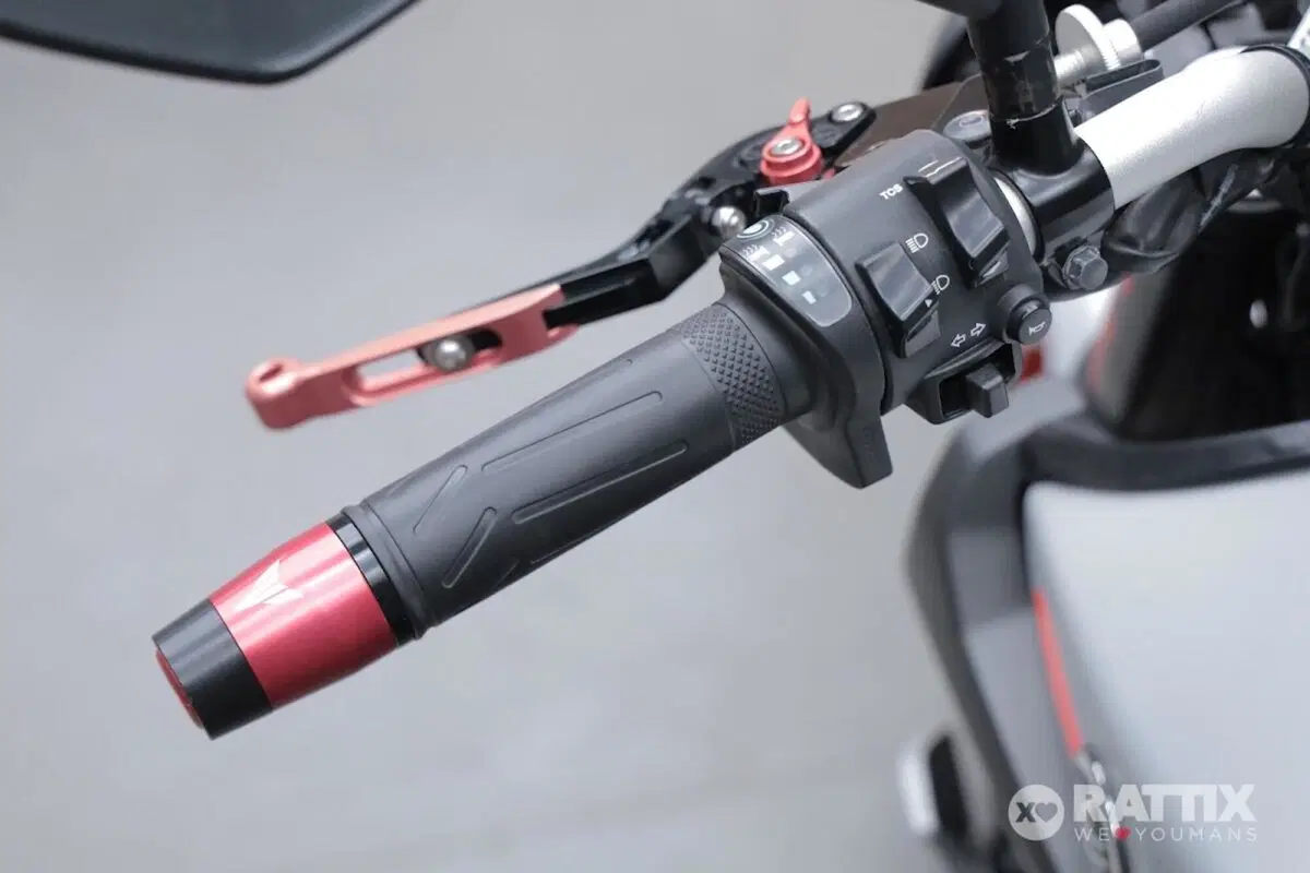 Yamaha MT-09 (2017 - 20) (11)