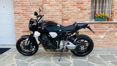 Honda CB 1000 R + Neo Sport Caf&egrave; (2019 - 20) usata