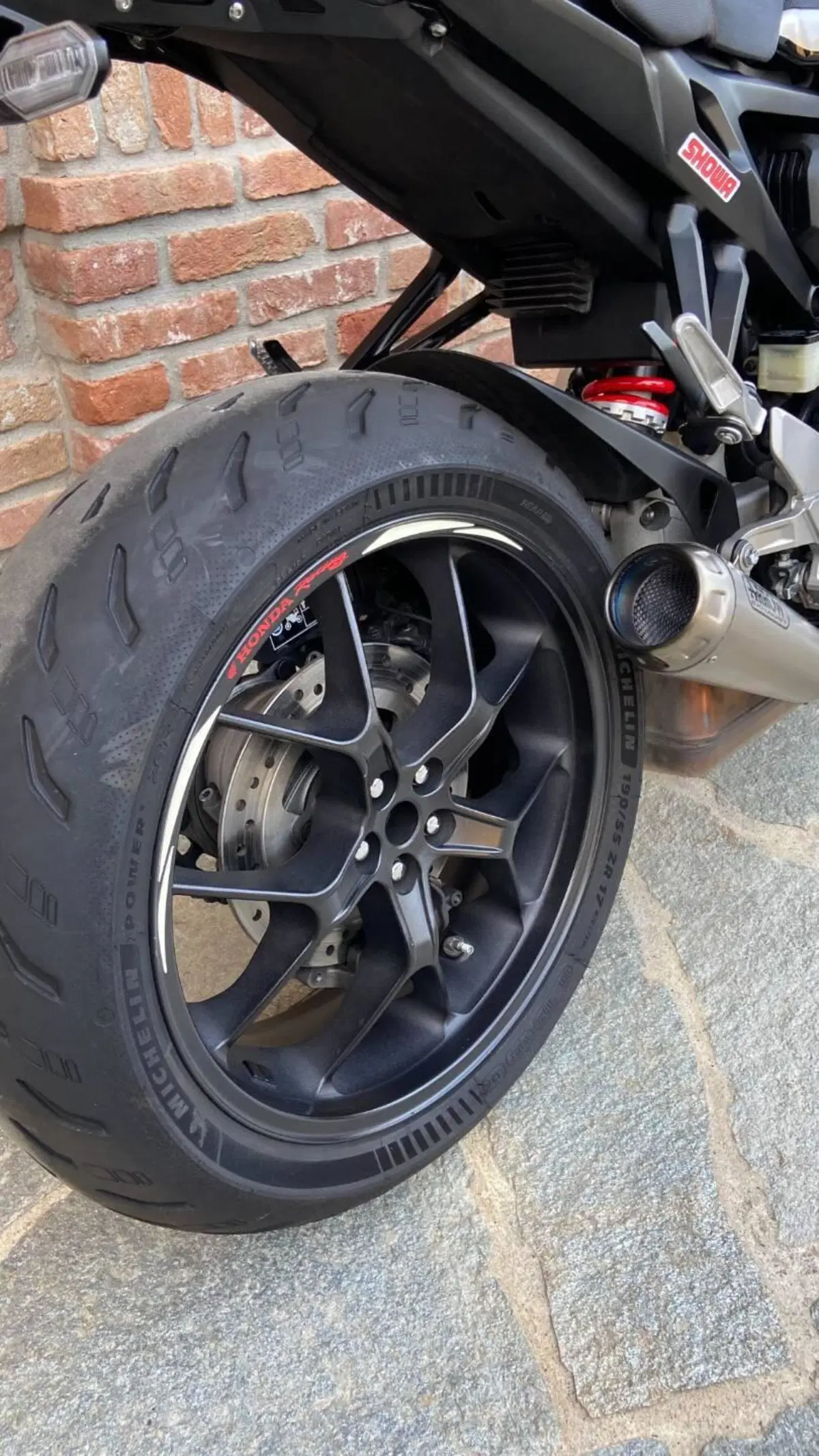Honda CB 1000 R + Neo Sport Cafè (2019 - 20) (6)