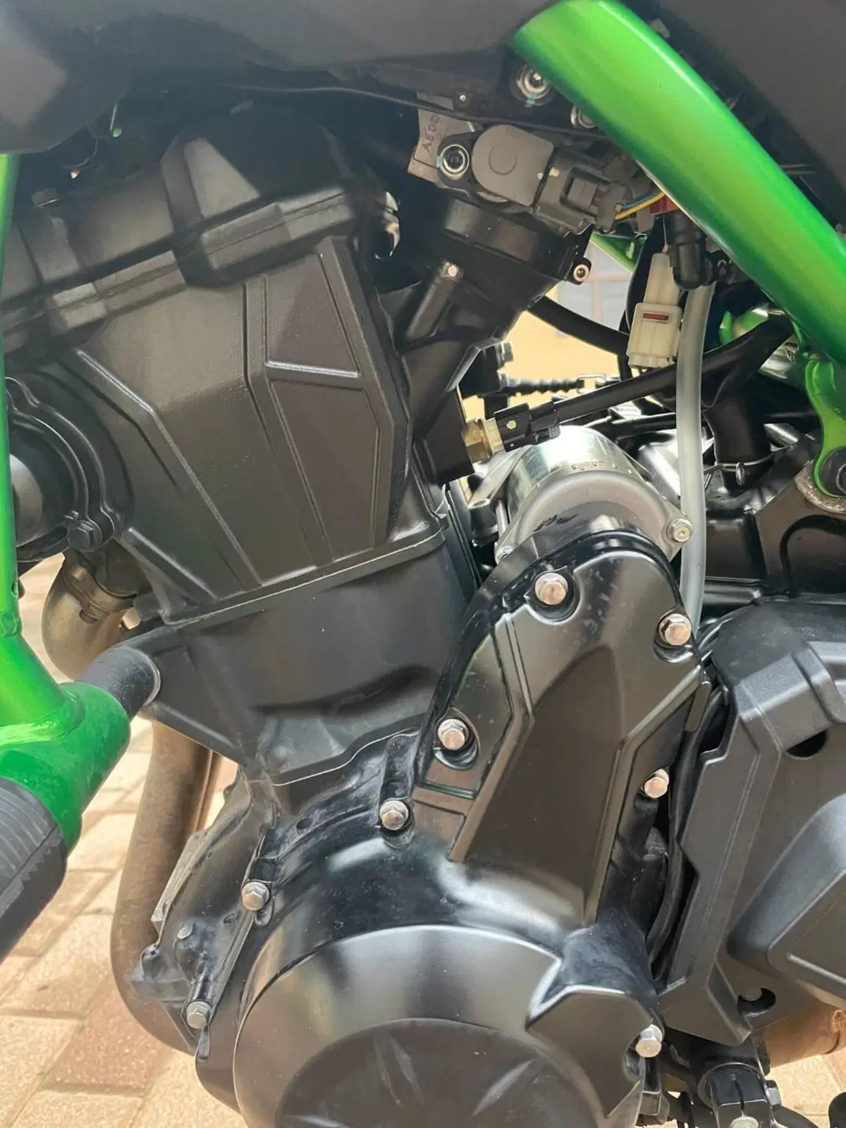 Kawasaki Z 650 (2021 - 24) (7)